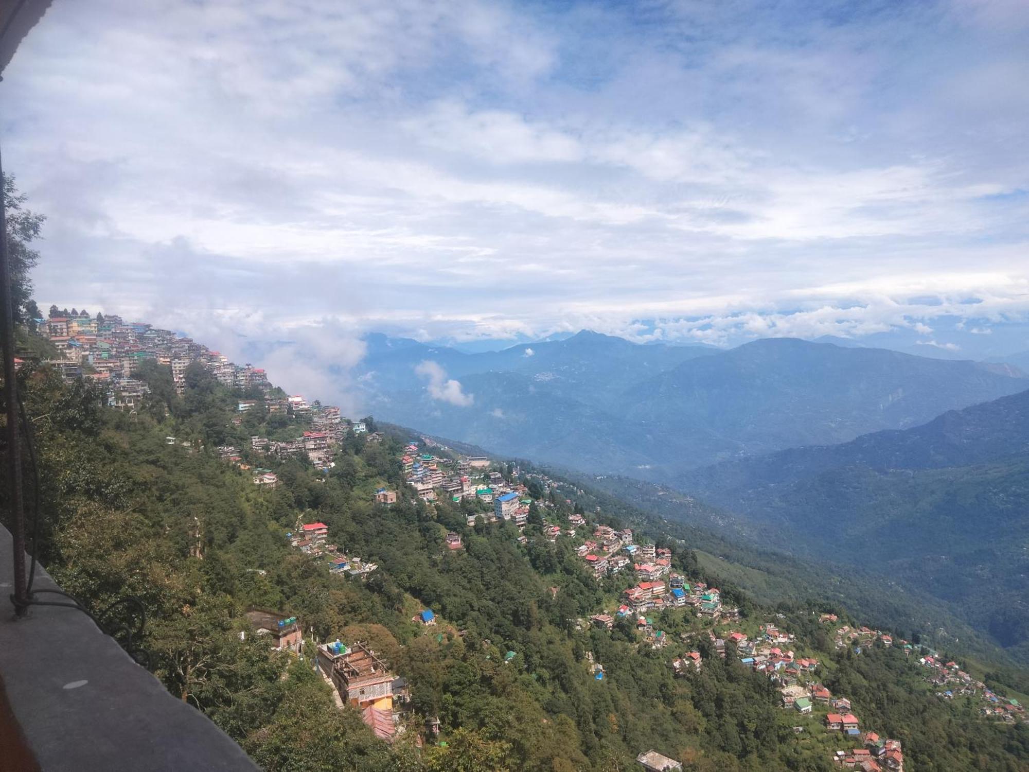 Sunrise Homestay Darjeeling  Extérieur photo